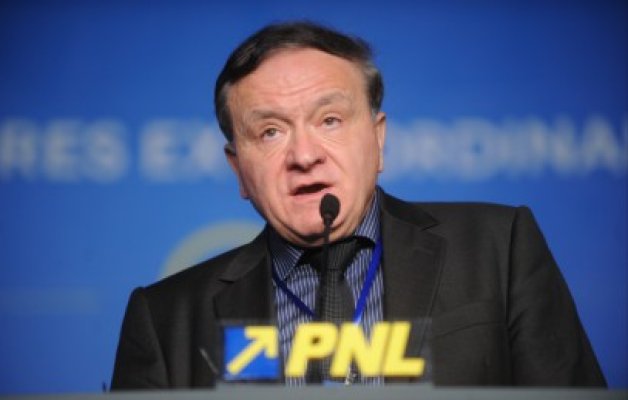 Căncescu şi Weber au plătit cele mai mari cotizaţii la PNL în 2013